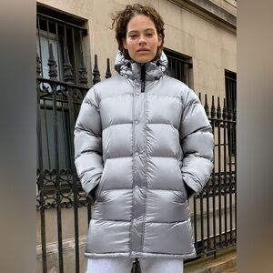 ARITZIA TNA Superpuff mid in silver